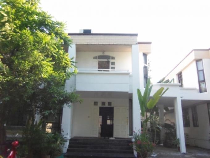 (NSL2)บ้านในโครงการให้เช่า ย่านสุขุมวิทพร้อมสะว่ายน้ำ