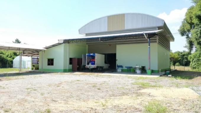 ให้เช่า หรือ ขาย โรงงาน 1 ไร่ 2 งาน พื้นใช้สอย 400 ตรม 2 ออฟฟิศ นครปฐม