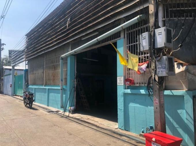 ให้เช่าโกดังเนื้อที่117ตรว รัชดาท่าพระ