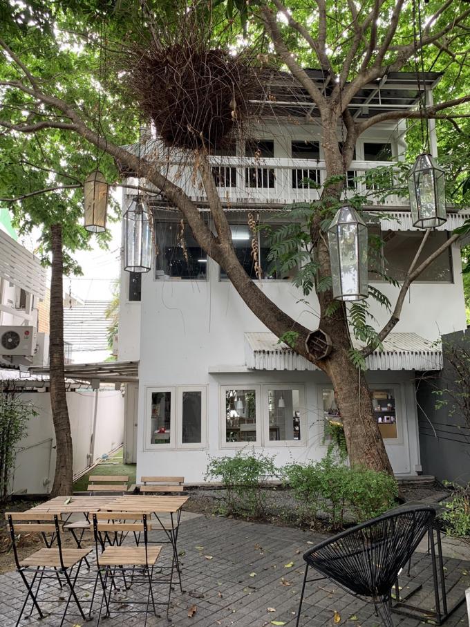 บ้านให้เช่าทำธุรกิจสุขุมวิทห่างจากbtsทองหล่อ500เมตร