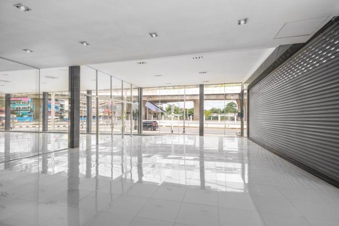 ให้เช่า อาคาร 3 ชั้นและโชว์รูม ย่าน รามอินทรา