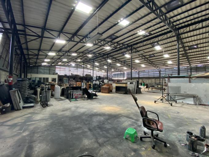 คลัง บางนา ตราด ให้เช่า 800 ตรม