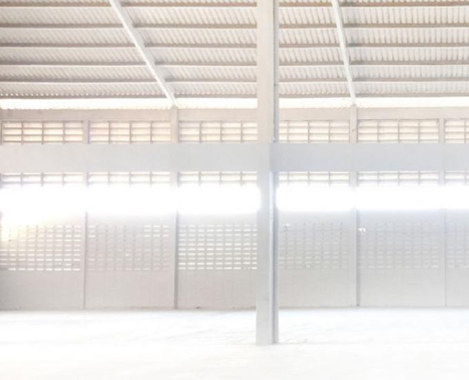 โรงงานพร้อมออฟฟิส สำหรับเช่า ใจกลางเมือง บนถนนสุขุมวิท ติดสถานีรถไฟฟ้า