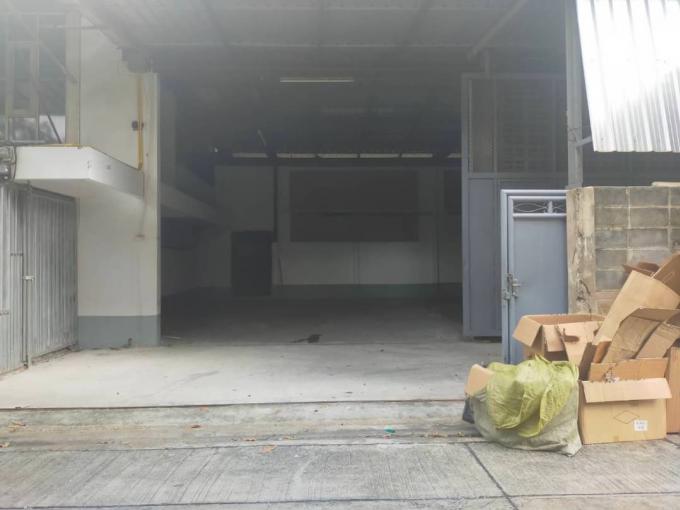 โกดังให้เช่า ซอยลาดพร้าว