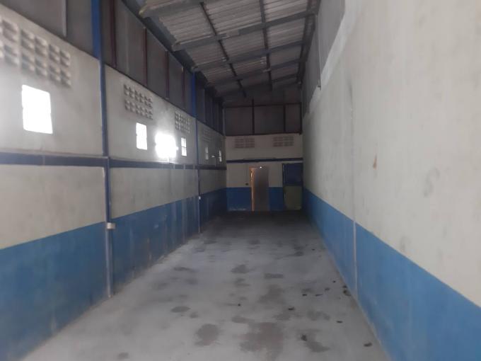 D8 โกดังให้เช่า โซนเพิ่มสิน ห้อง ขนาด 60 ตรม