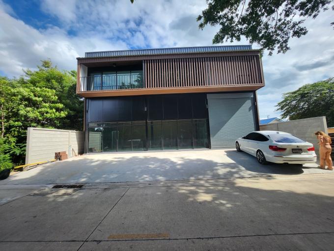 ขาย/ให้เช่า ออฟฟิศสร้างใหม่​ พร้อมโกดังขนาด 480 ตรม​ คลอง 4   ย่านรังสิตลำลูกกา​