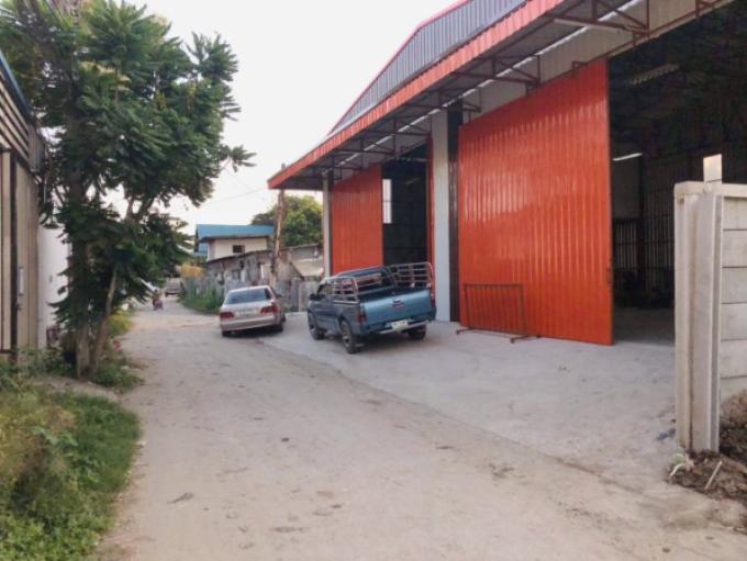 F 2594 ให้เช่าโรงงานโกดังคลังสินค้าพร้อมออฟฟิศ ขนาด 300 ตรม บริเวณซอยโพธิ์แก้ว ซอยลาดพร้าว