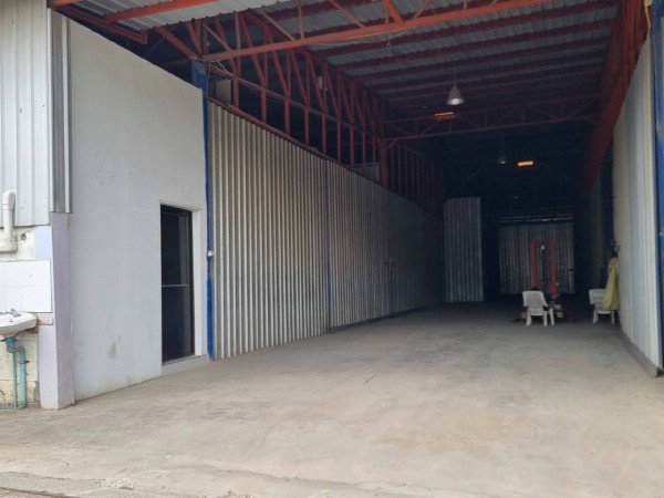 F 3843 ให้เช่าอาคารโกดัง พื้นที่ใช้สอย 120 ตรม. ใกล้เลียบด่วนรามอินทรา เข้าออกซอยนวมินทร์ 111 โยธินพัฒนา 3 สามารถลัดออกได้หลายเส้นทาง