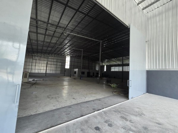 F 4232 ให้เช่าโกดังโรงงานบริเวณคลองขวางไทรน้อยสร้างใหม่ ขนาดพื้นที่ใช้สอย 850 ตรม . พร้อม 2 ออฟฟิศ 2ห้องน้ำ  ภาพที่ 2