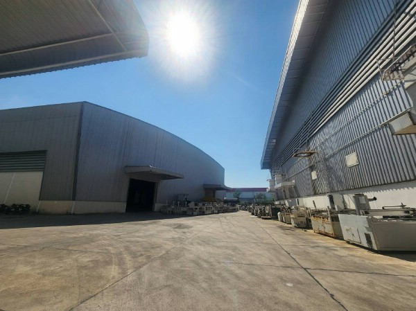 F 4535 ให้เช่าโรงงานโกดังในนิคมอุตสาหกรรมสมุทรสาคร พื้นที่ใช้สอย 2622 ตรม ใกล้ถนนพระราม2 ตำบลท่าจีน อำเภอเมืองสมุทรสาคร ภาพที่ 2