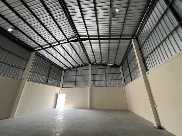 F 4843 ขายหรือให้เช่าโกดังสร้างใหม่ย่านสวนหลวงบางบอน พื้นที่ทั้งหมด 365 ตรม พิกัดซอยทองหลาง1 ตำบลสวนหลวง เขตกระทุ่มเเบน สมุทรสาคร ภาพที่ 6