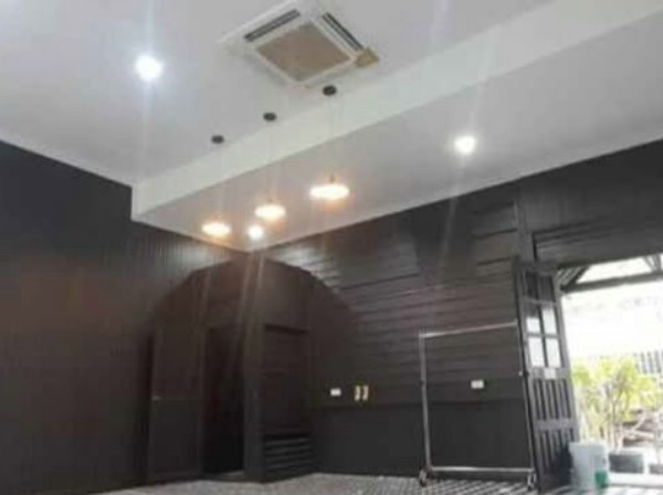 F 3769 ให้เช่าบ้านโกดังพร้อมออฟฟิศใกล้เดอะมอลลบางกะปิ  บนพื้นที่ 54 ตรว  ใกล้รถไฟฟ้าสายสีเหลืองสถานีบางกะปิ โรงพยาบางเวชธานี ภาพที่ 7