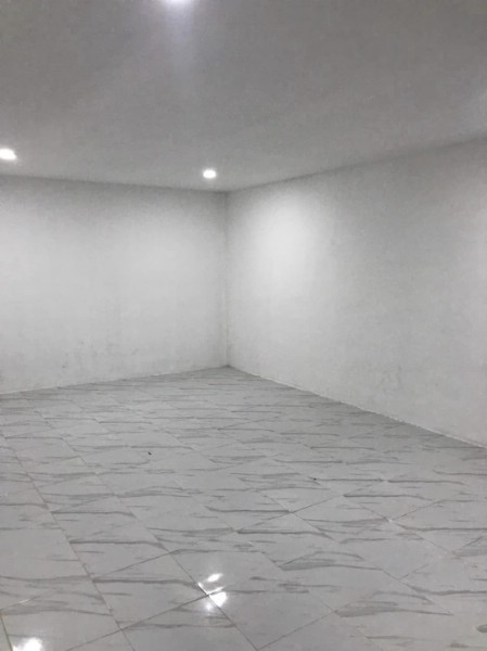 F 3917 ให้เช่าโรงงานโกดังพร้อมออฟฟิศย่านบางน้ำจีด เมืองสมุทรสาคร ขนาด 228 ตรม ภาพที่ 4