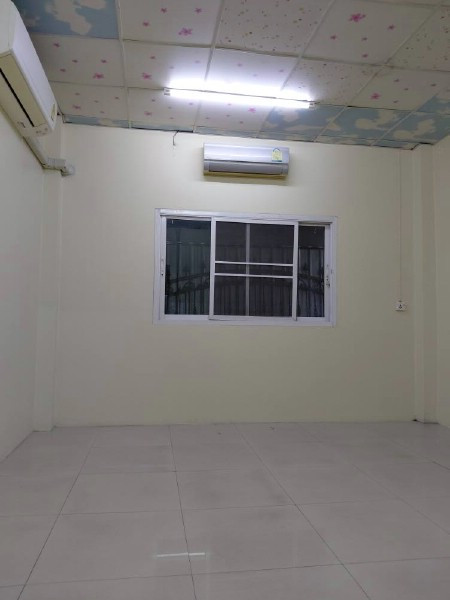 F 4875 ขายหรือให้เช่าโรงงานโกดังพร้อมออฟฟิศธัญบุรีปทุมธานี บนพื้นที่ 100 ตรว บริเวณถนนรังสิตนครนายก คลอง2  ตำบลประชาธิปัตย อำเภอธัญบุรี ปทุมธานี ภาพที่ 5