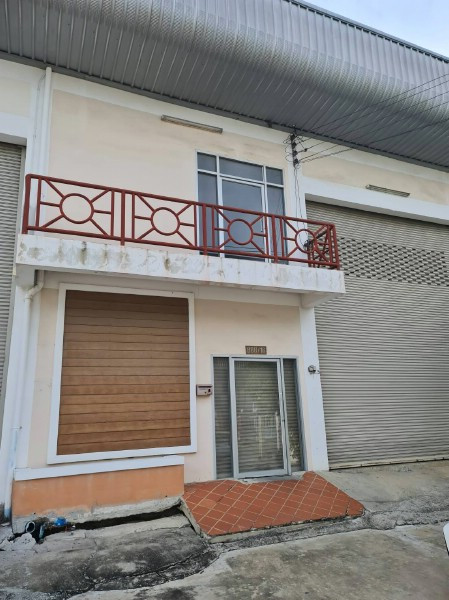 F 4876 ให้เช่าโกดังโรงงานพร้อมออฟฟิศย่านถนนตำหรุบางพลี บนที่ดินกว่่า 1 งาน พิกัดซอยยิ่งเจริญ ติดถนนตำหรุบางพลี ตำบลบางพลีใหญ่ อำเภอบางพลี  สมุทรปราการ ภาพที่ 1