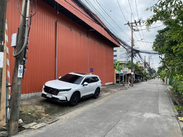 F 4948 ให้เช่าโกดังโรงงานย่านซอยลาดพร้าว101 ขนาด 265 ตรม พร้อมชั้นลอยห้องน้ำในตัว พิกัดแขวงคลองจั่น เขตบางกะปิ กรุงเทพฯ