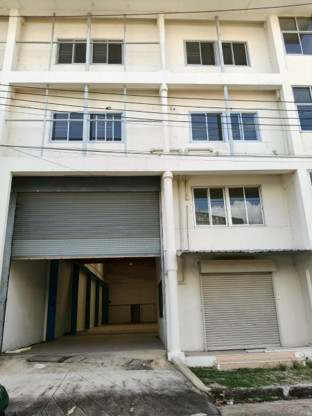โรงงาน โกดัง ขนาด  360 ตรม พร้อมออฟฟิศ ให้เช่าสาย 5 พุทธมณฑลไร่ขิง 36 อำเภอสามพราน จังหวัดนครปฐม