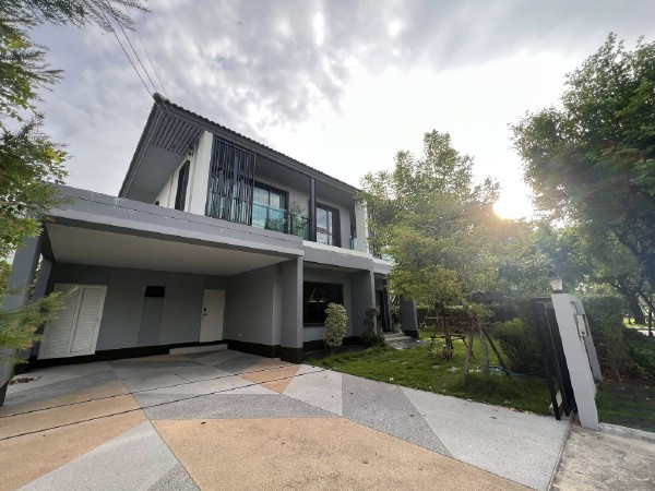 H 2097 ให้เช่าบ้านเดี่ยวโมเดิรนสไตลย่านวงแหวนอ่อนนุช โครงการคุณภาพโดยแสนสิริ โครงการบุราสิริวงแหวนอ่อนนุช