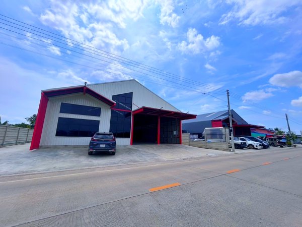 โกดังสร้างใหม่ ให้เช่า ลำลูกกาคลอง6 ที่ดินส่วนตัว 800 ตรม พร้อมออฟฟิศ