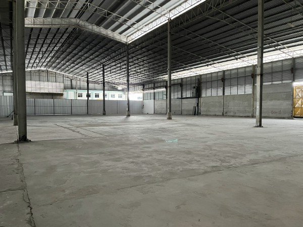 F 5064 ให้เช่าโรงงานโกดังย่านพุทธมณฑลสาย4 พื้นที่ 1500 3000 ตรม พิกัดตำบลศาลายา อำเภอพุทธมณฑล จังหวัดนครปฐม รถขนานใหญ่คอนเทรนเนอรเข้าออกสะดวก