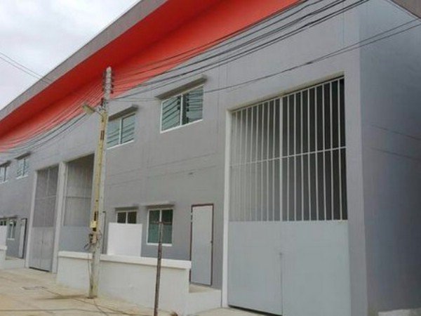 F 0811 ให้เช่าโรงงานโกดังพร้อมออฟฟิศใกล้เมืองพัทยา พื้นที่ 250500 ตรม พิกัดถนนพรประภานิมิต  ซอยชัยพรวิถี ตำบลหนองปรือ อำเภอบางละมุง ชลบุรี