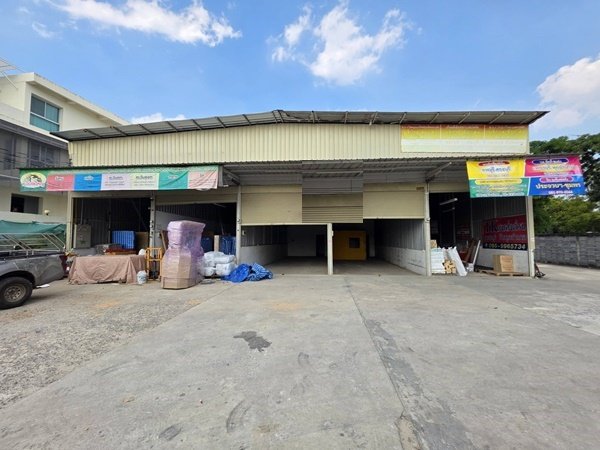 F 5084 ให้เช่าโรงงานโกดังย่านตลิ่งชัน ขนาด 300 ตรมพิกัดถนนทวีวัฒนากาญจนาภิเษก แขวงบางระมาด เขตตลิ่งชัน กรุงเทพฯ