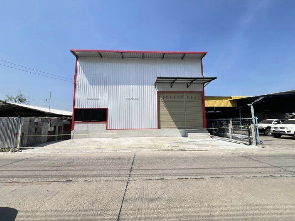 F 5113 ให้เช่าโกดังพร้อมออฟฟิศสร้างใหม่ย่านบางบัวทอง บนที่ดิน 100 ตรว พิกัดถนนตลิ่งชันสุพรรณบุรีละหาร อำเภอบางบัวทอง นนทบุรี