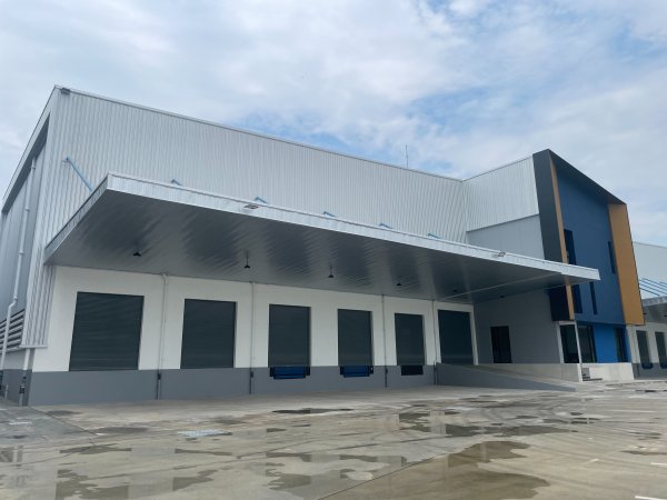 โกดัง โรงงานให้เช่า ขนาด 1064 ตรม ถนน หนองคล้าใหม่ บึง อำเภอศรีราชา ชลบุรี