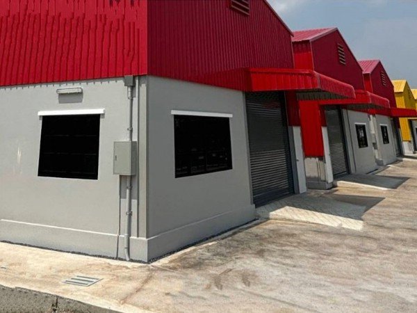 F 5134 ให้เช่าโกดังพร้อมออฟฟิศสร้างใหม่ย่านถนนราชพฤกษ ขนาด 180 240 300 ตรม พิกัดตำบลคลองข่อย อำเภอปากเกร็ด นนทบุรี