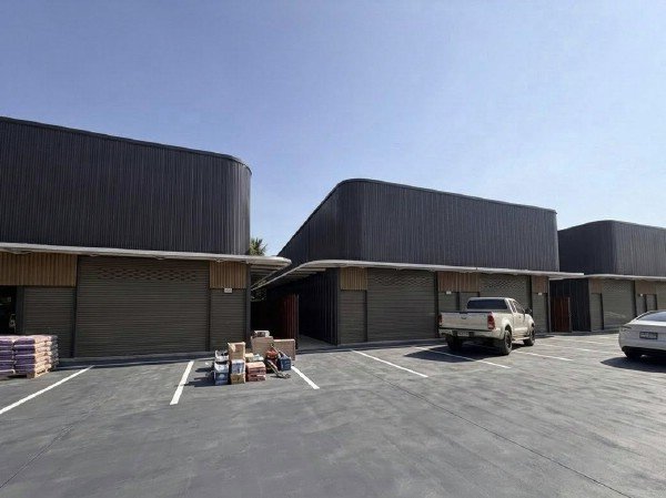 F 5136 ให้เช่าโกดังพร้อมออฟฟิศสไตลมินิมอลย่านซอยโยธินพัฒนา3 ขนาด 152 ตรมถนนประดิษฐมนูธรรม แขวงนวมินทร เขตบึงกุ่ม กรุงเทพฯ