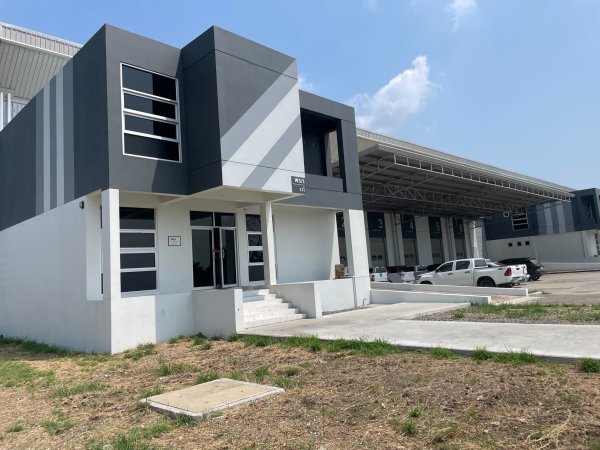 คลังสินค้าให้เช่า ขนาด 2450  9800 ตรม ตำบล พยอม อำเภอวังน้อย จังหวัดพระนครศรีอยุธยา