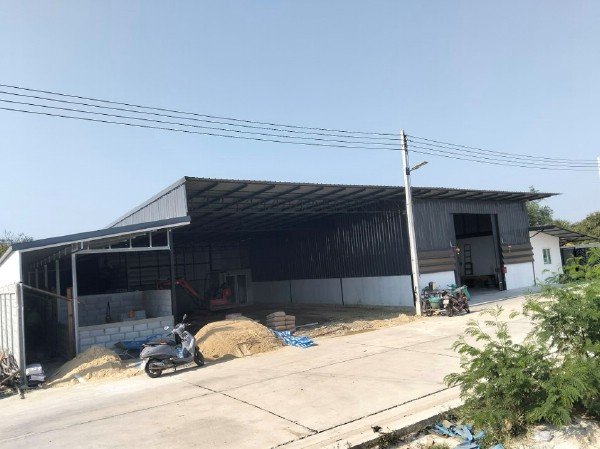 F 5185 ให้เช่าโกดังโรงงานย่านพุทธมณฑลสาย 4 พื้นที่ทั้งหมด 282 ตรม พิกัดตำบลลานตากฟ้า อำเภอนครชัยศรี นครปฐม  เชื่อมต่อถนนศาลายา ถนนเพชรเษษม ถนนบรมราชชนนี